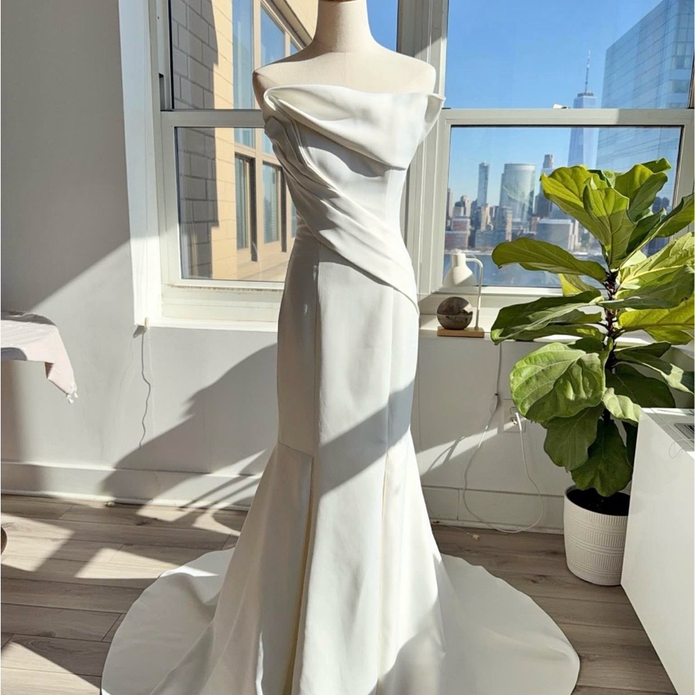 Elegant Off-Shoulder White Bridal Gown